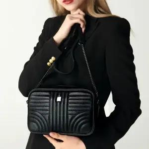 [최초가 219 000원] 소가죽 퀼팅 크로스백 H18H552 4color