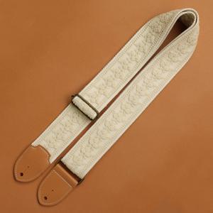 레이스자수 기타스트랩 우쿨렐레 멜빵 베이스 자수 해골 머리있는 스트랩 사쿠라