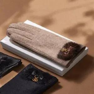 갤러리아 헤지스핸드백 HIGV5F031I2 베이지 로고장식 울 장갑