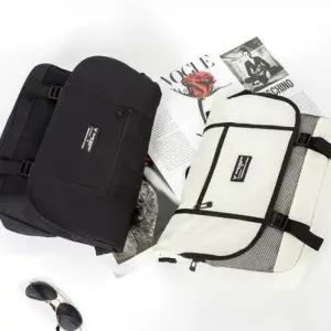 [아우트]남녀 공용 여행용크로스백 대학생 캠퍼스용