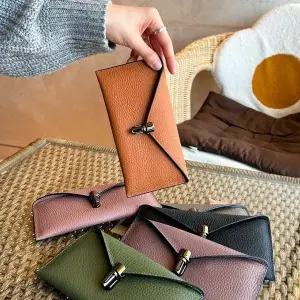 여성 가죽 버클 장지갑UW_FC_536