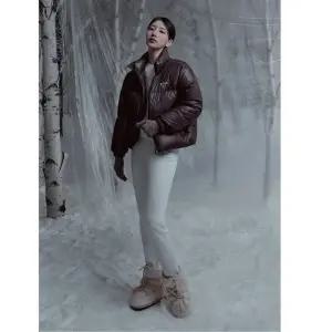 게스 진 여성 화이트 기모 뉴 슬림 스트레이트 YP4D4140 336729