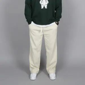 [우기브로]WPR 남자 소프트 코듀로이 양털 기모 안감 와이드팬츠