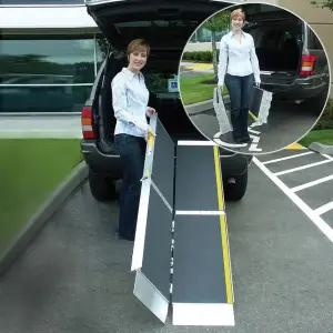 슈트케이스 트리폴드AS 이동경사로 8피트 TFAS08