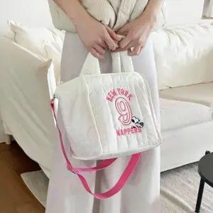 [다잇템] 여성 캐릭터 땡땡이 클래식 쁘띠 크로쉐 퀼팅 가방