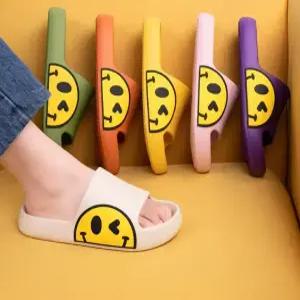 남여공용 윙크 슬리퍼 사무실 거실화 실내화 키높이 EVA 커플 캠핑 쿠션 푹신한 통굽