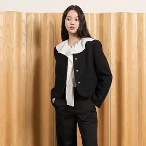 [올리브데올리브](대구신세계)버튼 노카라 숏자켓 OW4XJ876