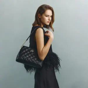 [메트로시티](대구신세계)숄더백 미듐 M243MQ2803Z