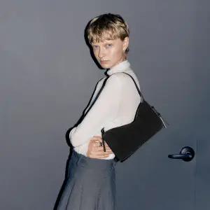 [롯데백화점]조이그라이슨 크레센트 숄더백 스웨이드 LW4AD1740_10