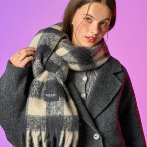 [KOLEAT][남녀공용] 겨울 히트양면 보온 체크 목도리 [블랙]