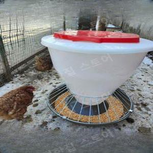 닭먹이통 사료 모이통 닭장 자동 여물 포트 먹이통 송아지 사료그릇 30KG용량 식수통