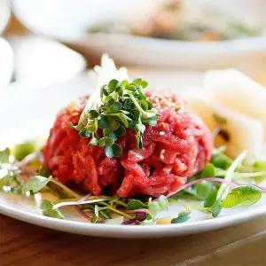 [내가고기] 마장동에서 당일 작업한 국내산 소고기 육회 300g + 양념소소( 초고추장맛 )