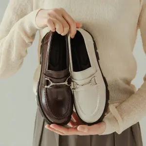 [롯데백화점]소보 론지 러프솔 체인 단화 로퍼 5cm