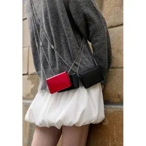 [롯데백화점]랩 CROSS CHAIN WALLET(AQ7AW804)