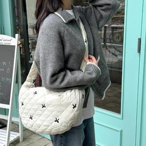 브랜드백 퀼팅 여성 패딩가방 크로스백 숄더백