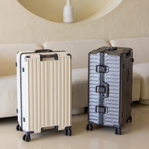 리튠 24인치 캐리어 수화물용 중대형 캐리어 알루미늄 프레임