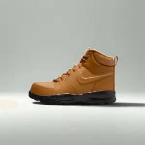 나이키 마노아 17 LTR 어린이 부츠 신발 HF0750-700 국내매장판