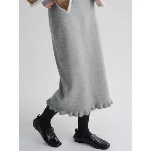 [에잇세컨즈] 밑단 프릴 니트 스커트  그레이 (125X27MQ53)