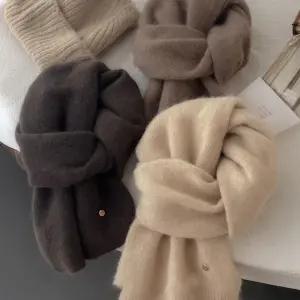 LAVURE 라뷰르 앙고라 무드 니트 머플러 여성용 겨울 목도리