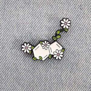 BTZ217 플라워 나프탈렌 벤젠고리 세르토닌 과학 뱃지 브로치