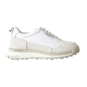 [롯데백화점]톰브라운 24SS 남성 FFD133A F0488 107 테크 러너 스웨이드 스니커즈 화이트