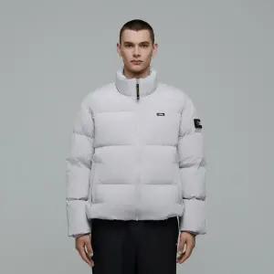 [정가:299000원]내셔널지오그래픽 N244UDW910 레이만 숏기장 다운 점퍼 ICE GREY