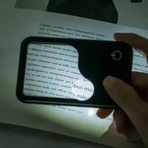 LED 돋보기 휴대용 확대경미니 신문 독서 읽기 고배율/소형 기능성 어르신 근거리 어린이 관찰 실험