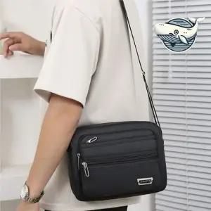 다용도 미니 크로스백 남자 필수 가방 옆으로매는가방 학생메신저백 직장인크로스백