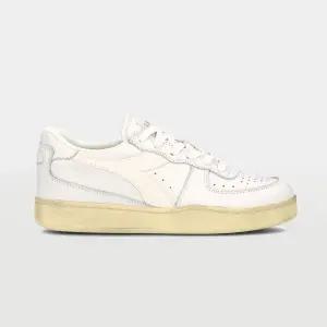 디아도라 헤리티지 미 바스켓 로우 유즈드 여성 스니커즈 201181233 C0657