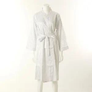 [갤러리아] [여]실크필 스트라이프 가운+원피스 세트(VGN4570AB_IV)