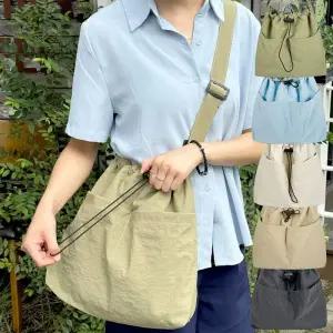 가벼운 소재 데일리 캐주얼 빅 사이즈 투포켓 가방