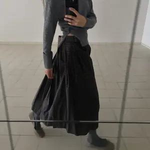 [메이비베이비] Carmina Skirt