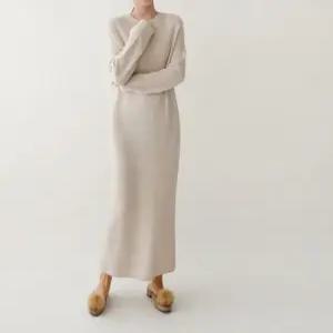 여성 홀가먼트 캐시미어 울 비체 라운드 니트 롱 원피스 모임룩