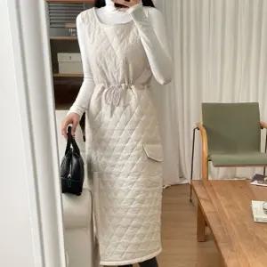 여자 봄 가을 겨울 퀼팅 절개 스트링 민소매 나시 패딩 롱원피스