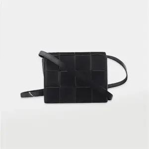 보테가베네타 스몰 카세트 백 574051 VMAY1 8803