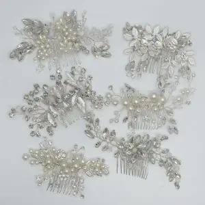 [콩심팥심]웨딩 한복 코사지 뒤꽂이 LM0598 포인트 패션잡화 핸 여왕 꽃코사지