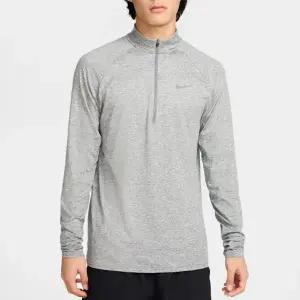 [국내매장] 나이키/남성긴팔/DF 스트라이드 쿼터집 러닝 탑(HV2181-084)/EV