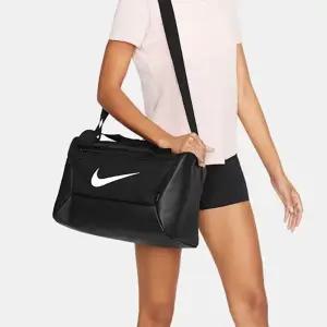 [국내매장] 나이키/가방/브라질리아 9.5 엑스스몰 더플 25리터(DM3977-010)/EV