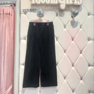 로엠걸즈 DP01 벨로아 코듀로이 일자핏 팬츠  벨로아 코듀로이   일자핏 팬츠 RGTM25T