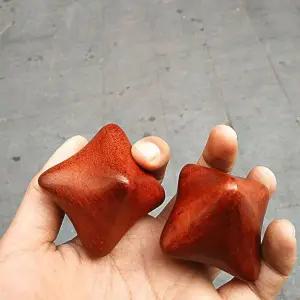 [셀러에이드]TC 손지압기 손마사지 지압볼 원목 육각 마사지기 볼