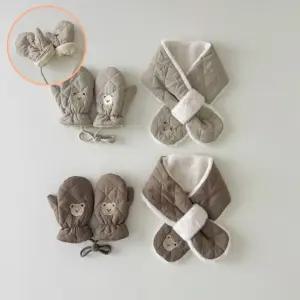 겨울등원키즈패딩머플러 패딩 보온 구조 장갑 세트 포함 추운 날씨 이동 적합용