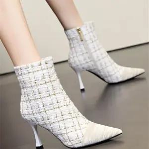 여자 신발 앵클숏부츠 스몰 카랑코 앵클부츠 추동 치마 힐 부츠 패션 녀 힛템
