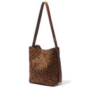 모카 길이조절 스웨이드 버킷백 레더 파우치 세트 여성 세무 숄더백 여자가방