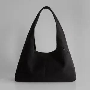 자체제작 스웨이드 심플 빅 숄더백 lm-7101c