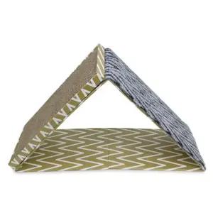 모던캣 트라이앵글 스크래쳐