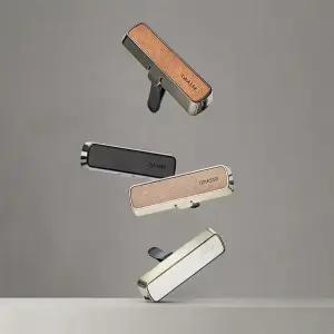 [내일도착]불스원 그라스 레더스틱 통풍구 방향제 2개