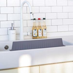 [신세계몰]싱크대 실리콘 물튐방지 물박이 흡착식 워터가드