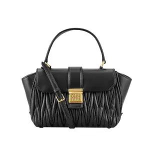 24FW 미우미우 5BA272 N88 F0002 금장 마테라쎄 나파 가죽 토트백 블랙