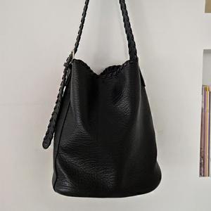 콜렌 빈티지 레더 캐주얼 숄더백