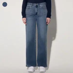 [롯데백화점]게스 여성 저온스 M톤 뉴와이드 YP2D9025